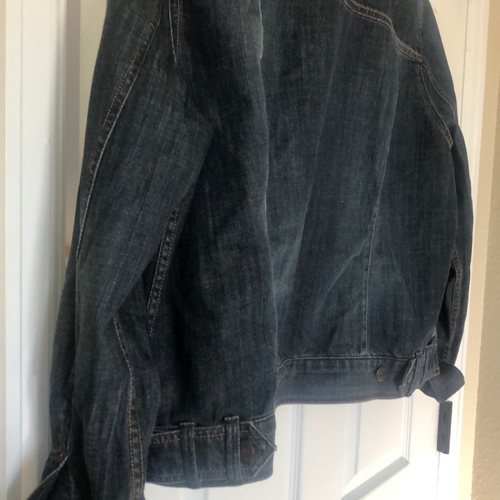Jean jacket - Picture 8 of 8